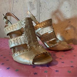 COACH brand - Brushed Metal Gold Metallic Heels. Size 6.5 women shoe